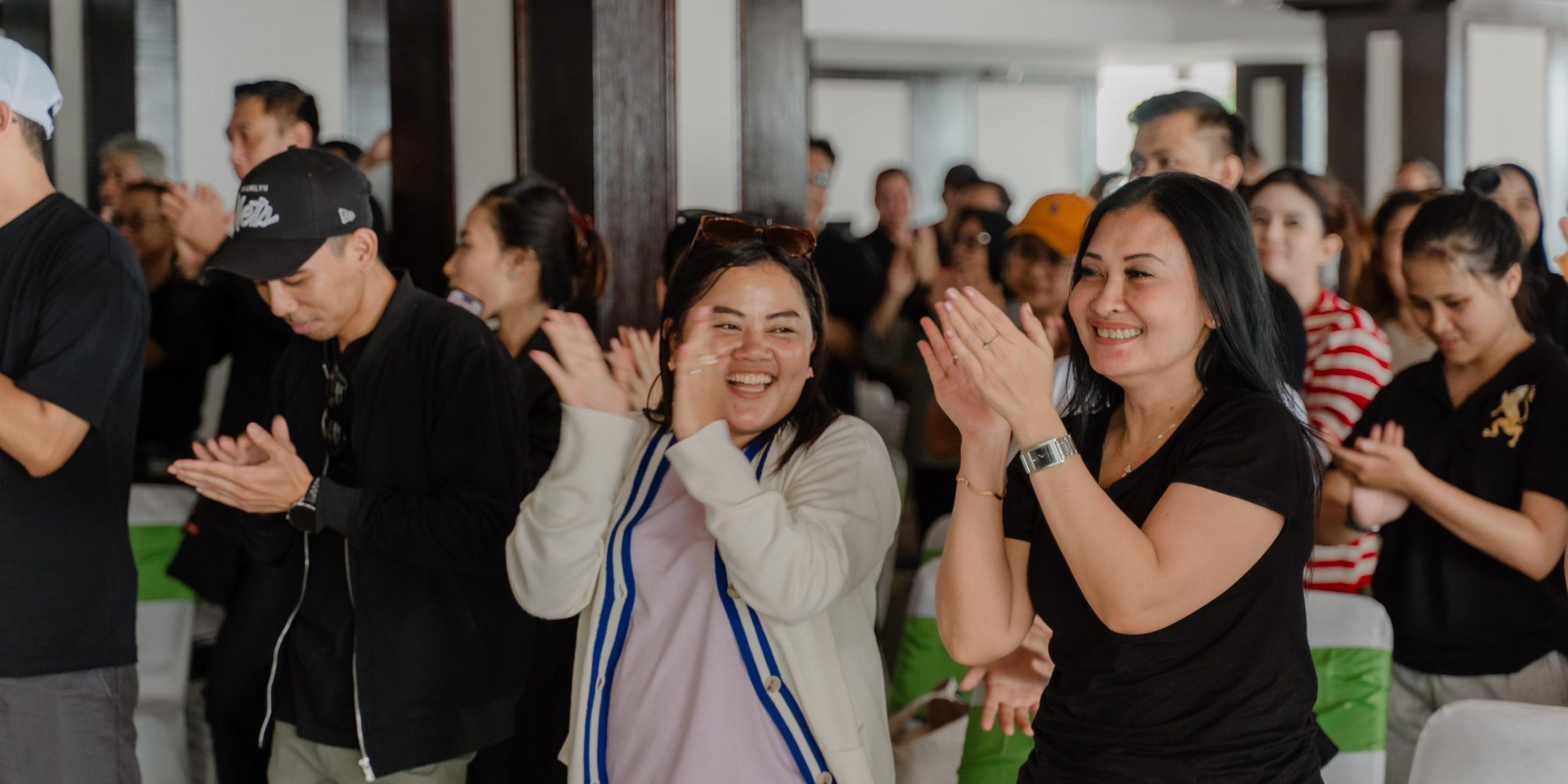 Kekompakan-dalam-tim-bisa-terjadi-ketika-semua-individunya-bisa-saling-menghargai-scaled