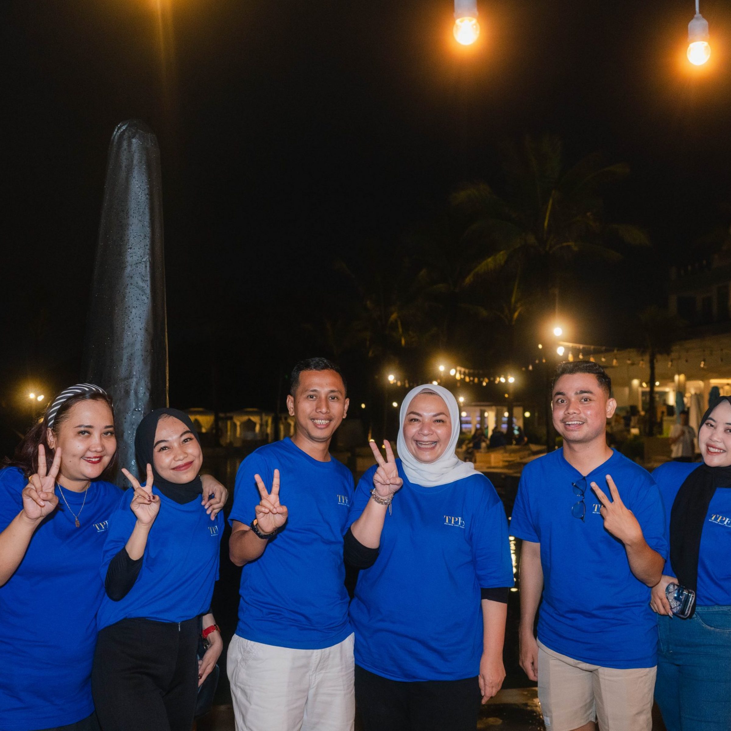 Seperti-roda-sepeda-yang-saling-terkait-kerja-tim-adalah-kunci-kesuksesan-scaled